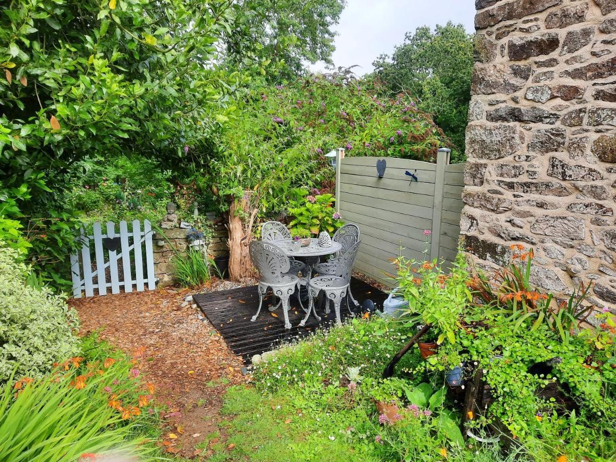 Maison Accueillante A Cleden-Cap-Sizun Avec Jardin Clos Eksteriør billede